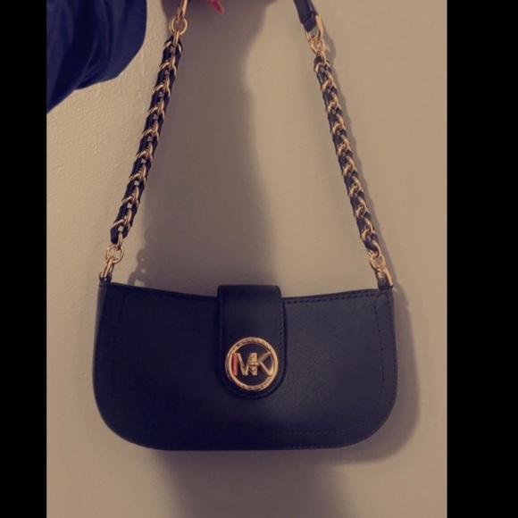 Michael Kors Carmen handbag with chain and leather strap - Picture 2 of 16